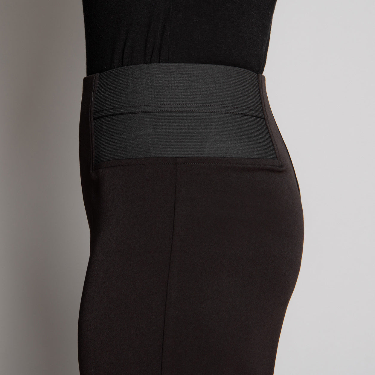 The Everyday Pull On Pant - Black