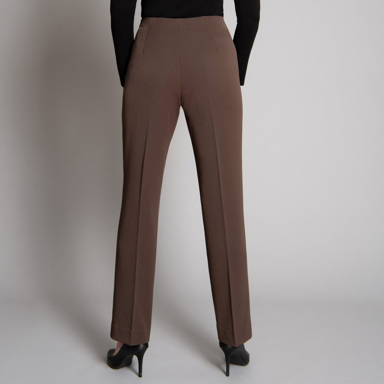 Buy Wallis Side Zip Stretch Crop Trousers In STONE | 6thStreet Bahrain